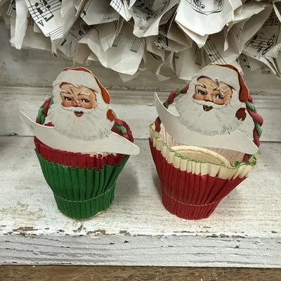 2 Vintage used Santa Snack Cup Holders With Handle Decor - Image 1 of 4