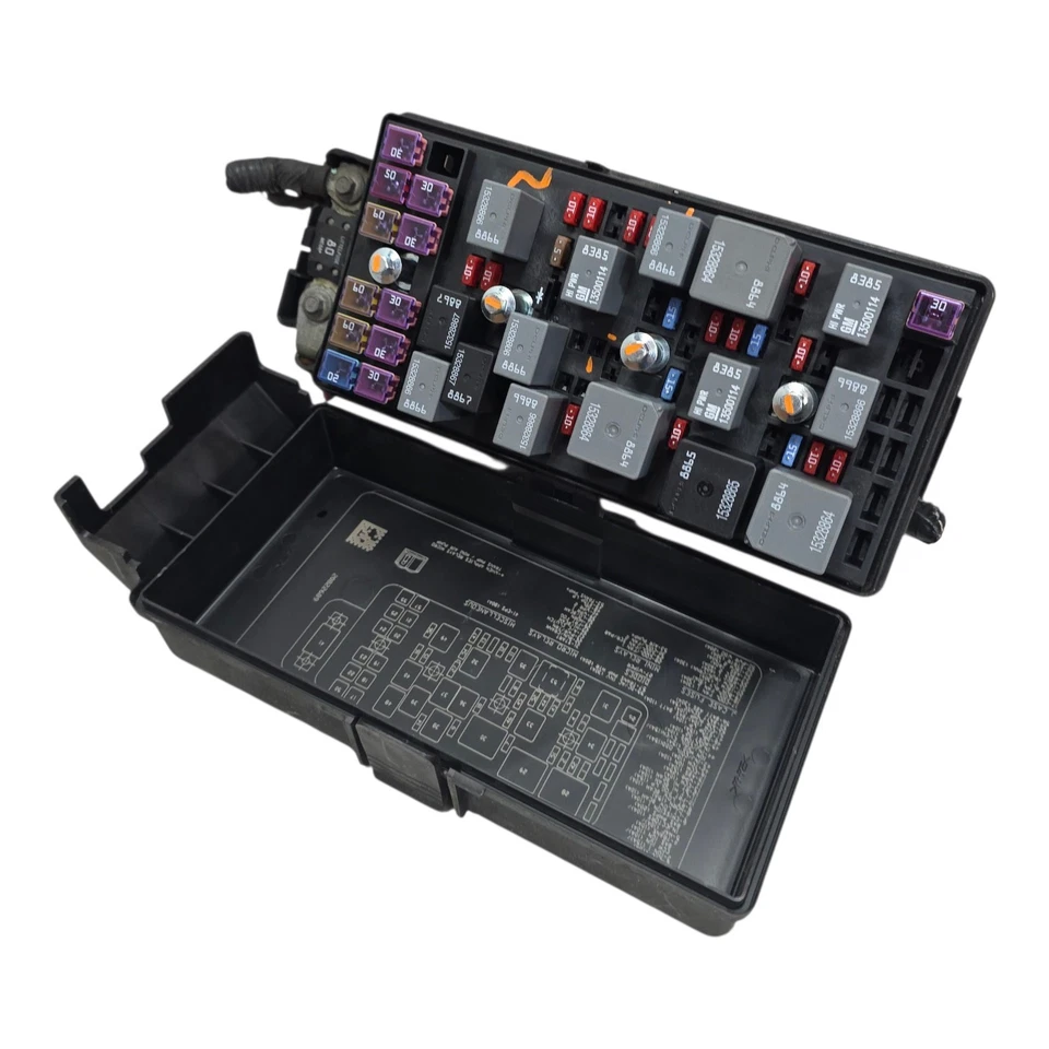2009-2012 Chevrolet Malibu 2.4L Fusebox Fuse Box Relay Module Oem - Image 1 of 4