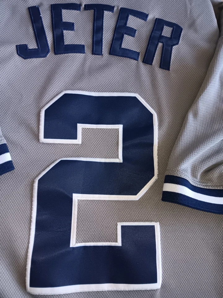 Тренировочная футболка New York Yankees (XXL) Grey Derek Jeter - Изображение 1 из 4