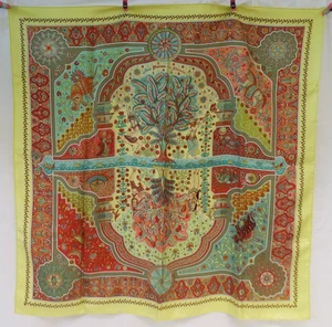 Hermès Paris Aux Portes Du Palais Silk Scarf & Box 90 Hermes Yellow C. Henry - Picture 1 of 23