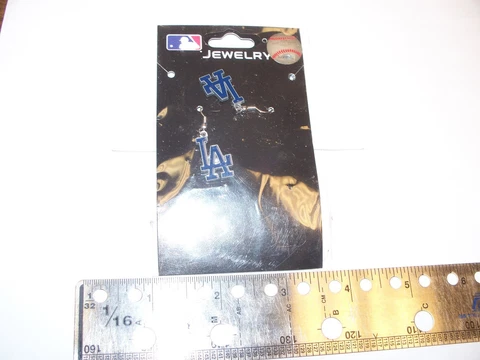 Los Angeles Dodgers MLB New in Package Team Ear Rings Cover