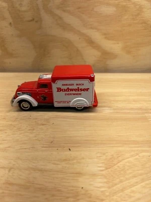 Mattel Models of Yesteryear 37' Dodge Airflow Budweiser Beer Delivery Truck (967 - Image 1 of 3