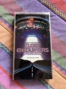 Close Encounters of the Third Kind Collectors Edition 1998 VHS Spielberg Sci Fi - Picture 1 of 4