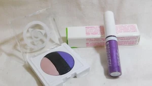 MARY KAY AT PLAY EYE SHADOW AND LINER, FEATURING THE COLOR PURPLE - Picture 1 of 2
