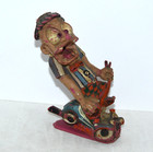 Figurine vintage 1963 Louis Marx & Co. « Nutty Mads » Roddy the Hotrod par Ed Roth