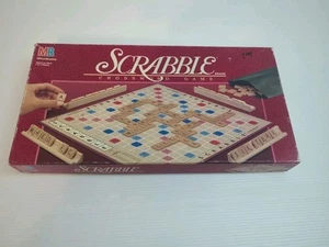 Vintage Scrabble Crossword Board game, Milton Bradley, Hasbro, 1989 - Picture 1 of 11