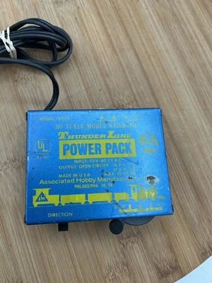 AHM Thunder Line Modelo 70002 Transformador Escala HO Modelo Ferrocarril PAQUETE DE ENERGÍA Foto 1 de 2