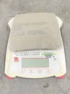 Ohaus SPX6201 Scout Portable Scale Top Loading Balance (6200g x 0.1g) - Bild 1 von 6