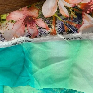 100% Silk Chiffon Stunning Floral Purple/Turquoise 1m x 1.4m Rem, Scarf E75 - Picture 1 of 2