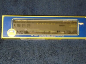 AHM/RIVAROSSI HO SCALE 1920 SANTA FE BAGGAGE - Picture 1 of 2
