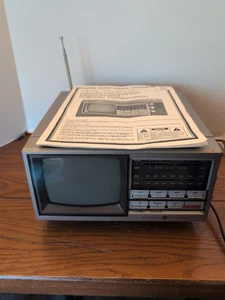 GE Spacemaker Kitchen Companion Monochrome Tv/Radio Combination Model 7-7150 - Picture 1 of 17