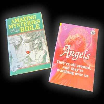 AMAZING MYSTERIES BIBLE / ANGELS ALL AROUND Globe Mini-Mag 3x5” VTG 90s Booklet - Image 1 of 4