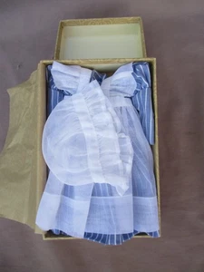 Conjunto de vestido de 3 piezas Wendy Lawton Emporium Clothier para muñeca Wendy de 9" sin usar, en caja - Imagen 1 de 10