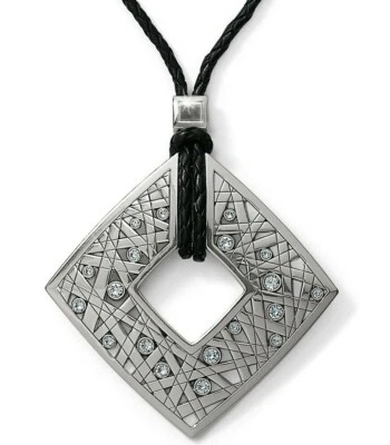 Nuevo con etiquetas Collar Colgante Brighton NAZCA Cuero Negro Cordón Cristales Plata Precio de venta sugerido por el fabricante 88 USD Foto 1 de 4