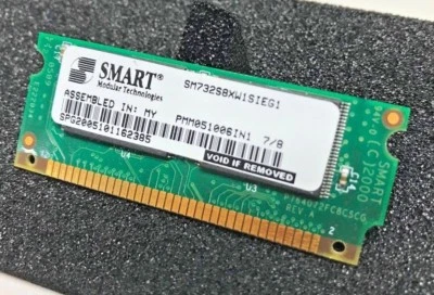 Smart 72 pines 64 MB FLASH SODIMM SM732S8XW1SIEG1 Foto 1 de 3