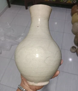 Chinese Annamese Thai porcelain | Estimated Song | Medium Vase - Picture 1 of 4