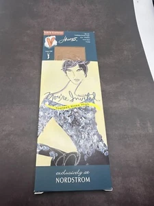 Hanes "You're Invited" Toeless Knee Highs – One Size – Nude – NEW - Picture 1 of 4