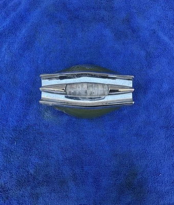 Chevy Bel-Air 1959-1960 botón de bocina original/usado/sin grietas #3755682 Foto 1 de 4