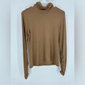 Banana Republic | Suéter de cuello alto suave camel pequeño S para mujer - Imagen 1 de 6