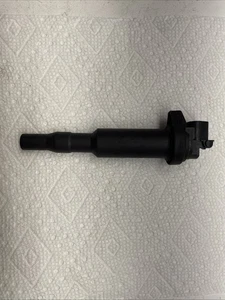 OE Ignition Coil For 2003 2004 2005 2006 2007 2008-2017 BMW 525i 530i 0221504464 - Picture 1 of 7
