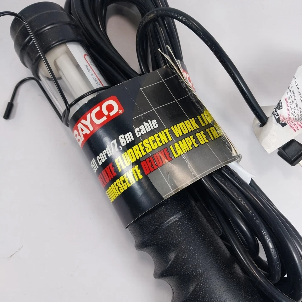 Luz de trabajo fluorescente Bayco SL-520 13 vatios con foco foco - cable de 25 pies Foto 1 de 4