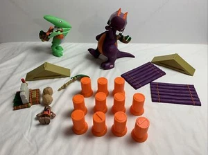 Little Tikes BC Builders Lot Dinosaurs With Sound W/ Cavemen accessories Parts - Picture 1 of 8