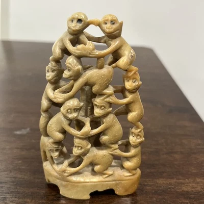 Винтажная резная пирамида обезьяны ручной работы из мыльного камня 10   - Изображение 1 из 4