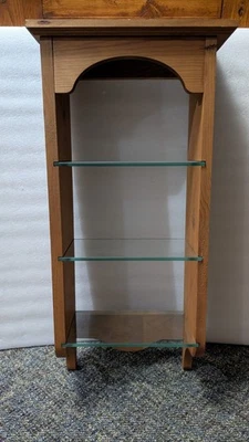 Estantes decorativos de madera para colgar en la pared de tres niveles de vidrio 24 1/2" x 11 1/2" x 5" Foto 1 de 4