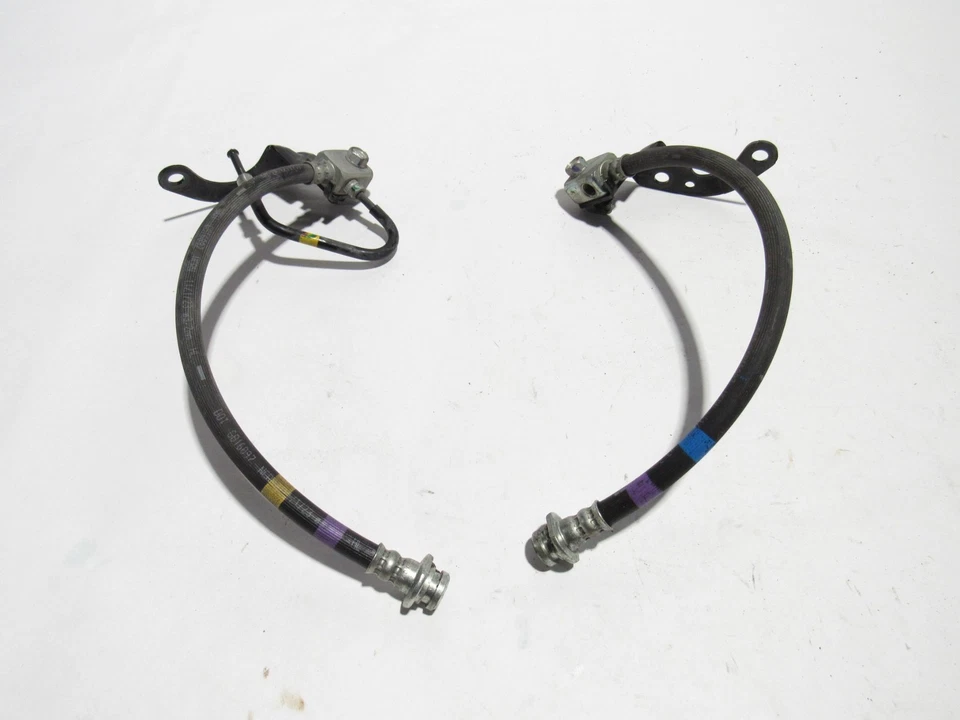 Juego de 2 tubos de manguera de línea de freno trasero izquierdo derecho Nissan Z 2024 22-25; Foto 1 de 4