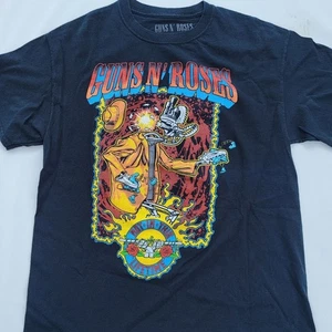 Guns N' Roses Not In This Lifetime Tour 2017 T-Shirt Size Medium Double Sided - Picture 1 of 5