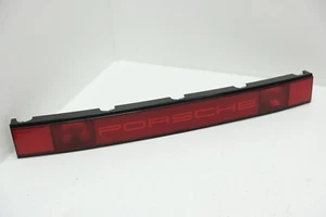 Reflector de cinta de luz trasera Porsche 911 G modelo 3,2 3,3 turbo 91163312301 - Imagen 1 de 15