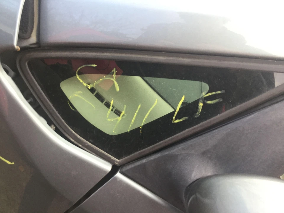 Pilar delantero de vidrio parabrisas OEM CONDUCTOR TOYOTA PRIUS 04 05 06 07 08 09 Foto 1 de 1