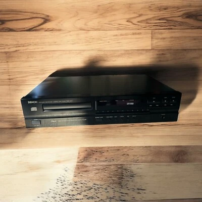 Vintage DENON DCD-615 PCM Stereo Compact Disc CD Player Hi Fi Separate No Remote - Image 1 of 4