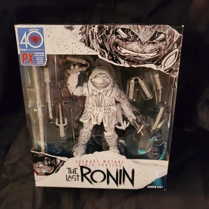 Playmates TMNT The Last Ronin PX Exclusivo Blanco y Negro BW PERSECUCIÓN FIGURA SELLADA - Imagen 1 de 1