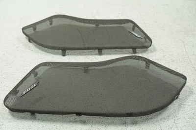 Rejillas de altavoz gris claro cubierta panel puerta delantera GM Chevy C/K 1999-2006 OEM GM Foto 1 de 4