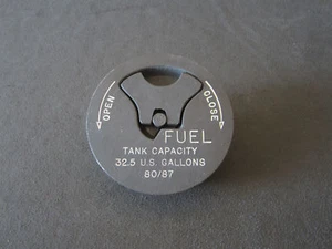 HE Aircraft Fuel Cap, P/N HE-623-2, Cessna P/N 0721303-2, New Surplus - Picture 1 of 12