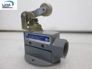 HONEYWELL BZV6-2RQ2 MICRO SWITCH 480VAC 125VDC LIMIT SWITCH *** NEW - Imagen 1 de 3