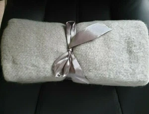 Brissi Cotswold Throw / Blanket in Grey New With Tag - Picture 1 of 2