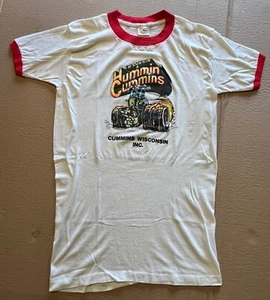 1977 Im Runnin a Hummin Cummins WI Inc. T Shirt Size L Large NEW OLD STOCK RARE - Picture 1 of 9