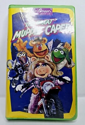 The Great Muppet Caper (VHS, 1995) Jim Henson Green Clamshell Clean - Image 1 of 4