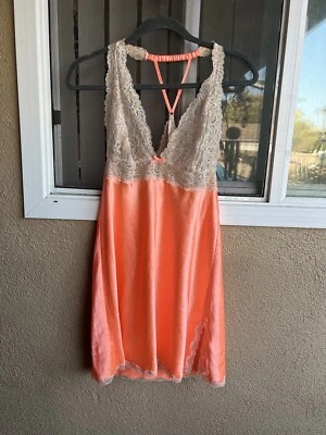 Victoria Secret Babydoll Lencería Floral Encaje Con Detalle Lazo y Abertura Mujer M Foto 1 de 4