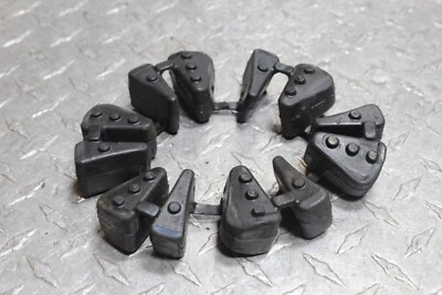 2018 TRIUMPH STREET TRIPLE RS ОРИГИНАЛЬНЫЕ АМОРТИЗАТОРЫ АМОРТИЗАТОРОВ ЗАДНЕЙ СТУПИЦЫ АМОРТИЗАТОРЫ АМОРТИЗАТОРОВ - Изображение 1 из 4