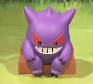 POKEMON GENGAR SENTADO EN ESCALERAS Takara Tomy Figura de Plástico NNINTENDO - Imagen 1 de 2
