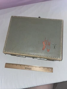 Vintage Girls Ballet Suitcase - Picture 1 of 7
