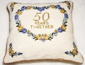 Floral Needlepoint Wool Floral & Gold Lillian Vernon 50th Anniversary Vtg - Bild 1 von 18