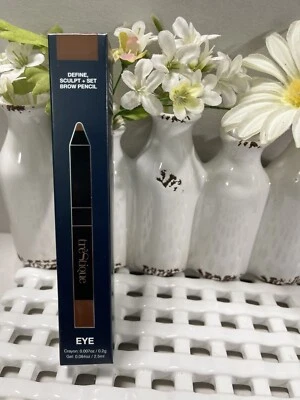 TRESTIQUE DEFINE SCULP+SET BROW PENCIL CRAYON & GEL AMERICANO - Image 1 of 4