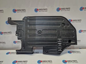 Cubierta de plástico derecha Volvo XC90 MK2 2016-2024 guardabarros debajo de la carrocería - Imagen 1 de 9