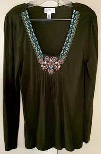 Ann Taylor Loft V-Neck Rayon Top XS Green w braided & beaded neckline Boho chic - Picture 1 of 11