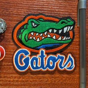 Florida Gators Football Patch College University Embroidered Iron On 3.25x3.5" - Picture 1 of 3