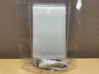 Seagate FreeAgent Go 9ZA2A4-502 External Hard Drive USB 2.0 250GB W charge Cable - Image 1 of 4